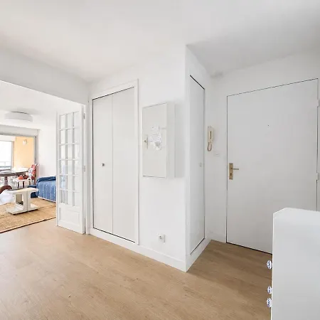 Vue Mer, Terrasse, Parking Et A Pied Apartment Le Lavandou